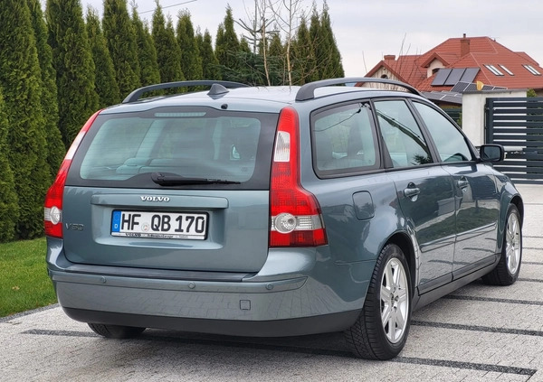 Volvo V50 cena 14900 przebieg: 216600, rok produkcji 2005 z Radlin małe 191